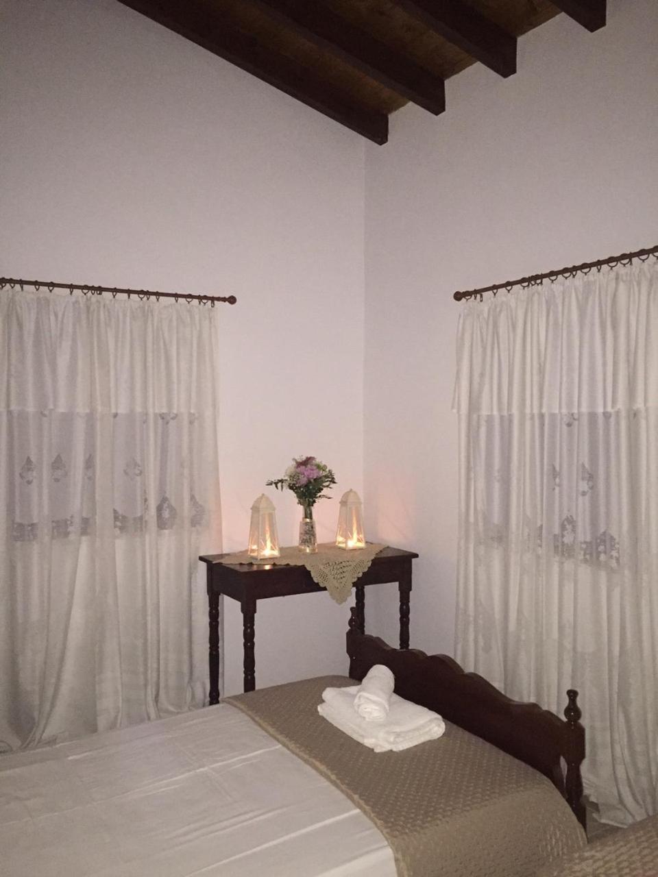 Charoullas Traditional Mansion Alaminos Exterior photo